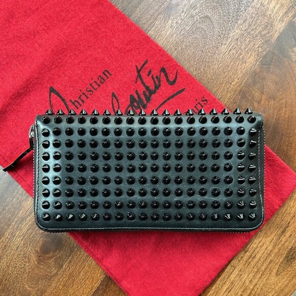 Christian Louboutin Handbags - CHRISTIAN LOUBOUTIN Calfskin Panettone Spiked Zip Around Wallet Black 👠